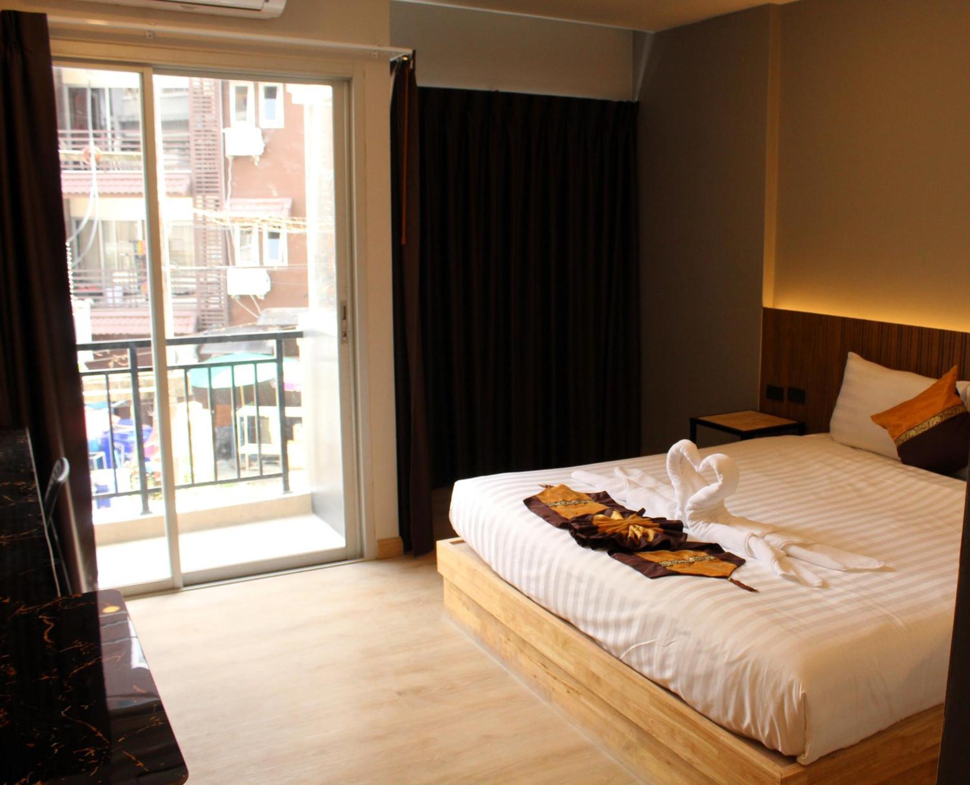 Diva Boutique Hotel Patong Экстерьер фото