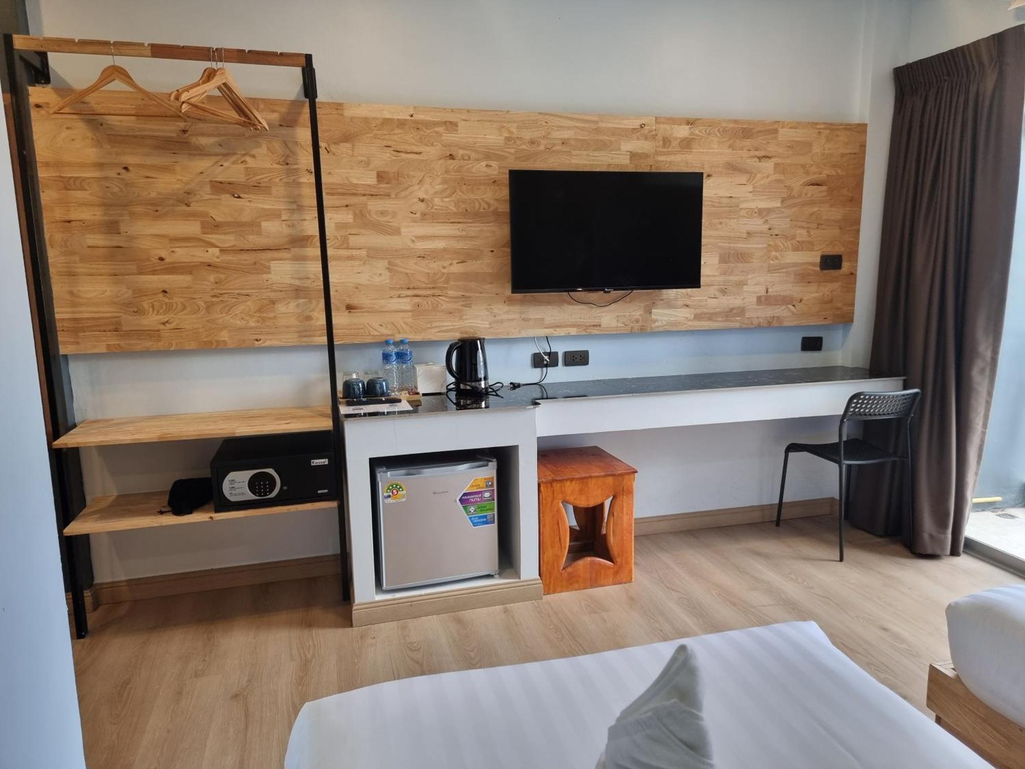 Diva Boutique Hotel Patong Экстерьер фото