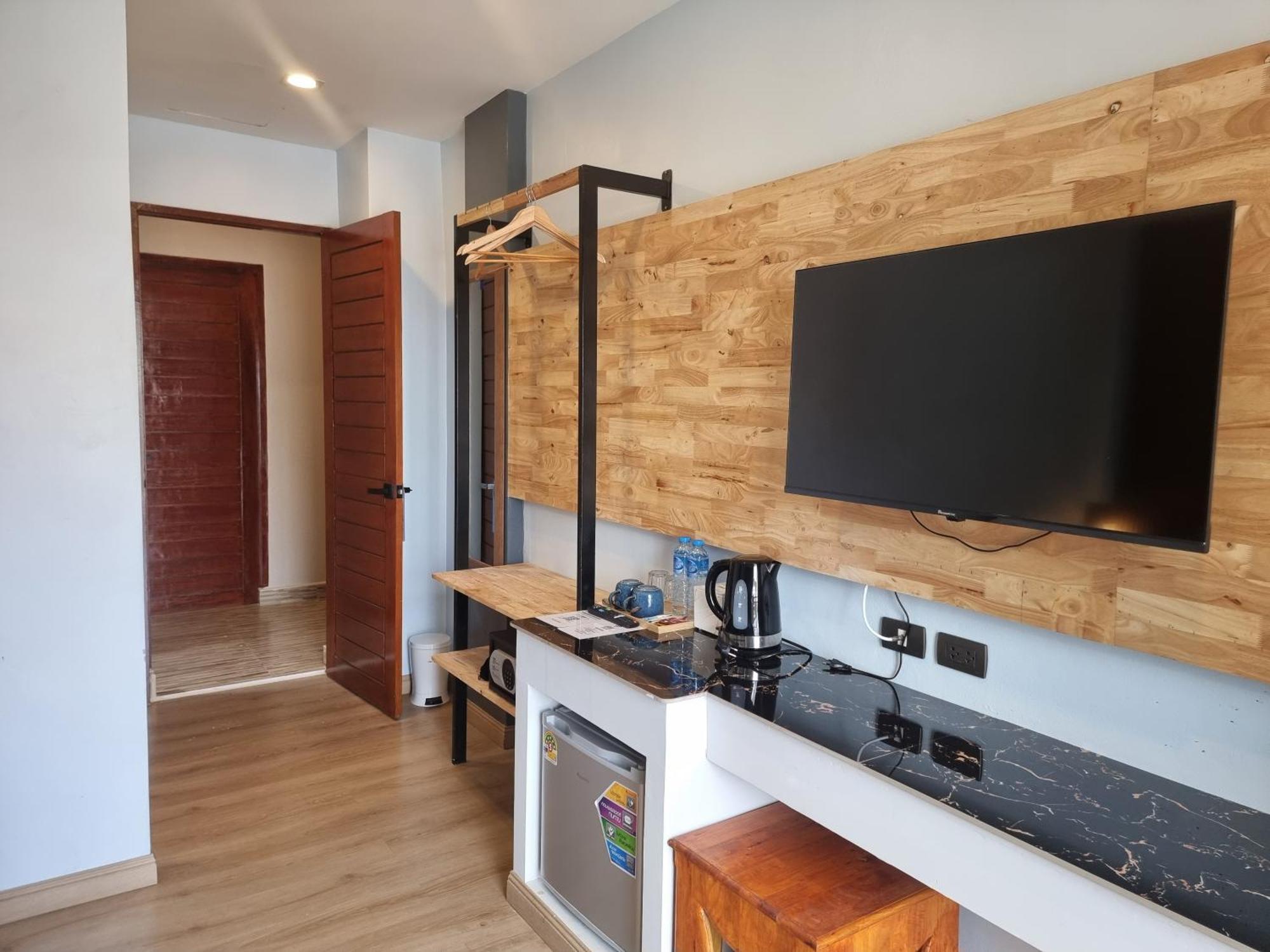 Diva Boutique Hotel Patong Экстерьер фото